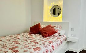 Marinac3 Precioso Apartamento Con Patio En El Centro Historico De Malaga